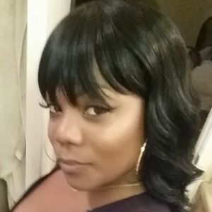 Meet your Posher, Celena